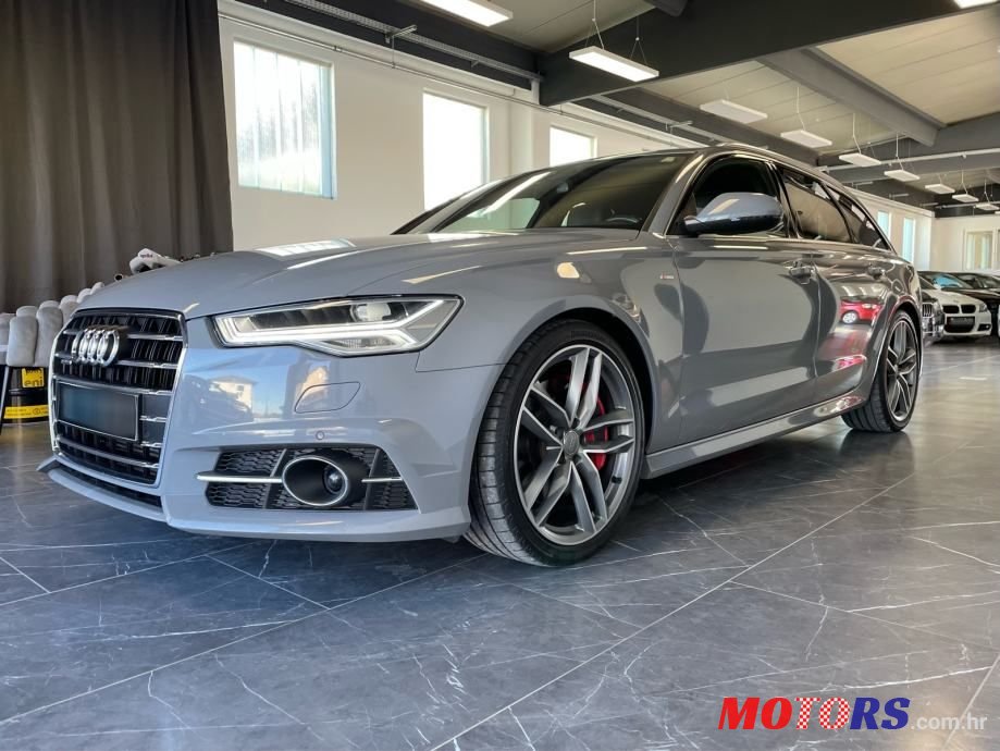 2016' Audi A6 Avant photo #4
