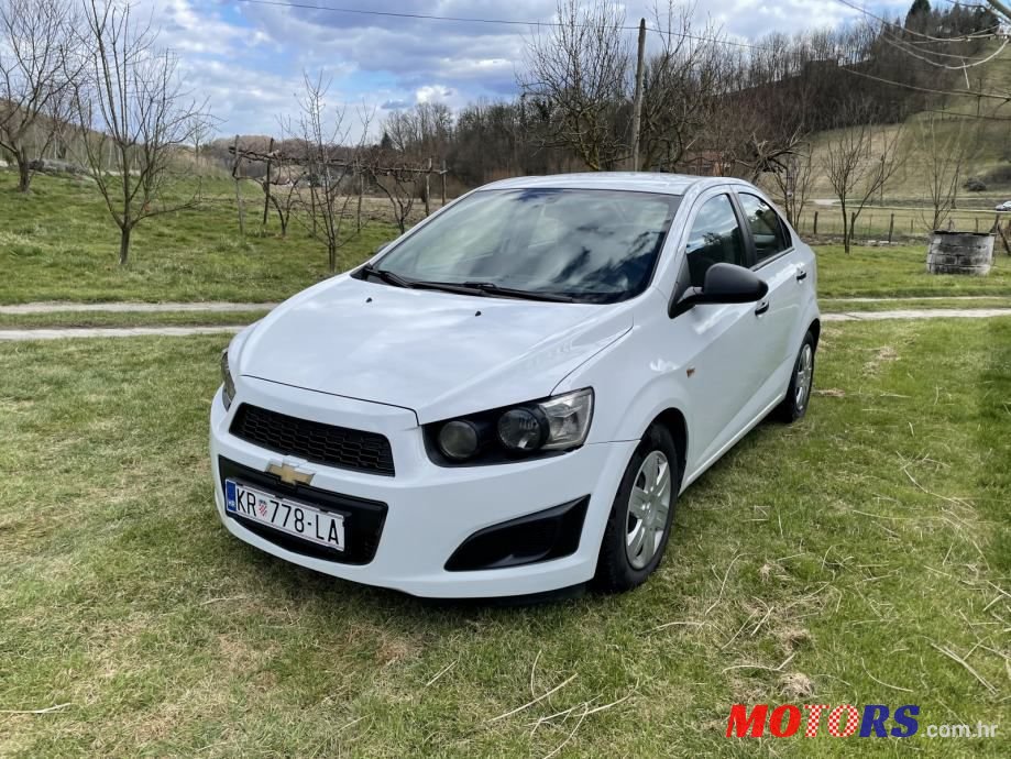 2012' Chevrolet Aveo photo #1