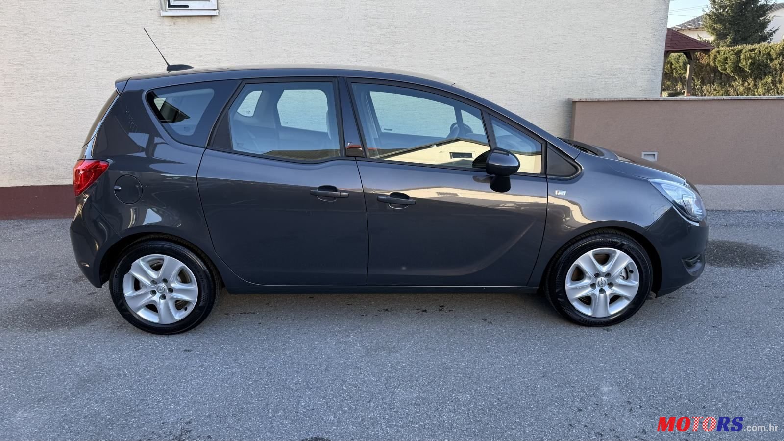 2017' Opel Meriva 1,6 Cdti Start/Stop photo #2