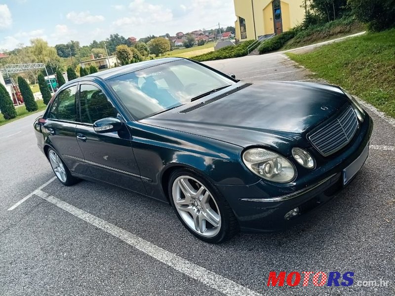 2004' Mercedes-Benz E-Klasa 320 Cdi Classic photo #1