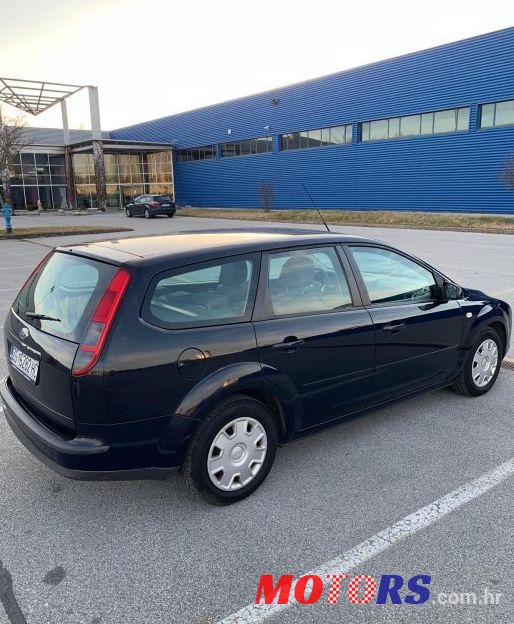 2008' Ford Focus Karavan photo #1