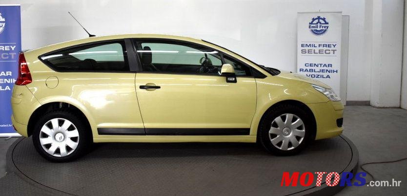 2006' Citroen C4 1.6I photo #1