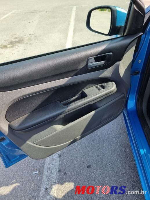 2009' Ford Focus 1,4 photo #2
