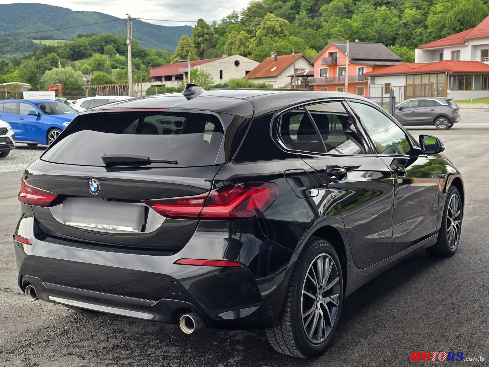 2023' BMW Serija 1 118D photo #5