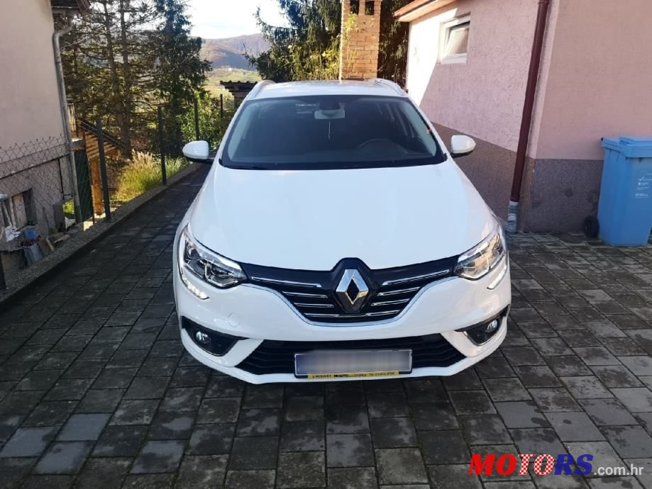 2020' Renault Megane Blue Dci 115 photo #3
