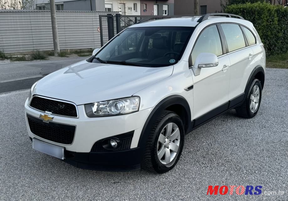 2011' Chevrolet Captiva 2,2 D Ltz photo #1