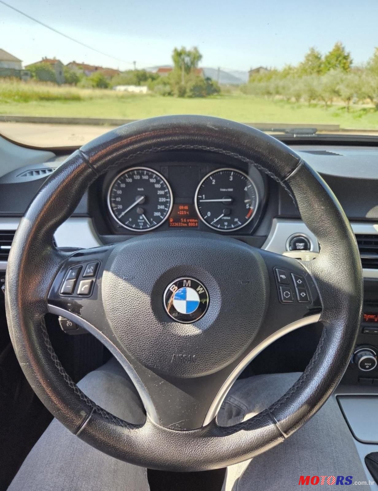 2012' BMW Serija 3 318D photo #6