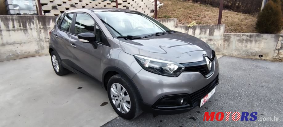 2016' Renault Captur Dci 90 photo #1