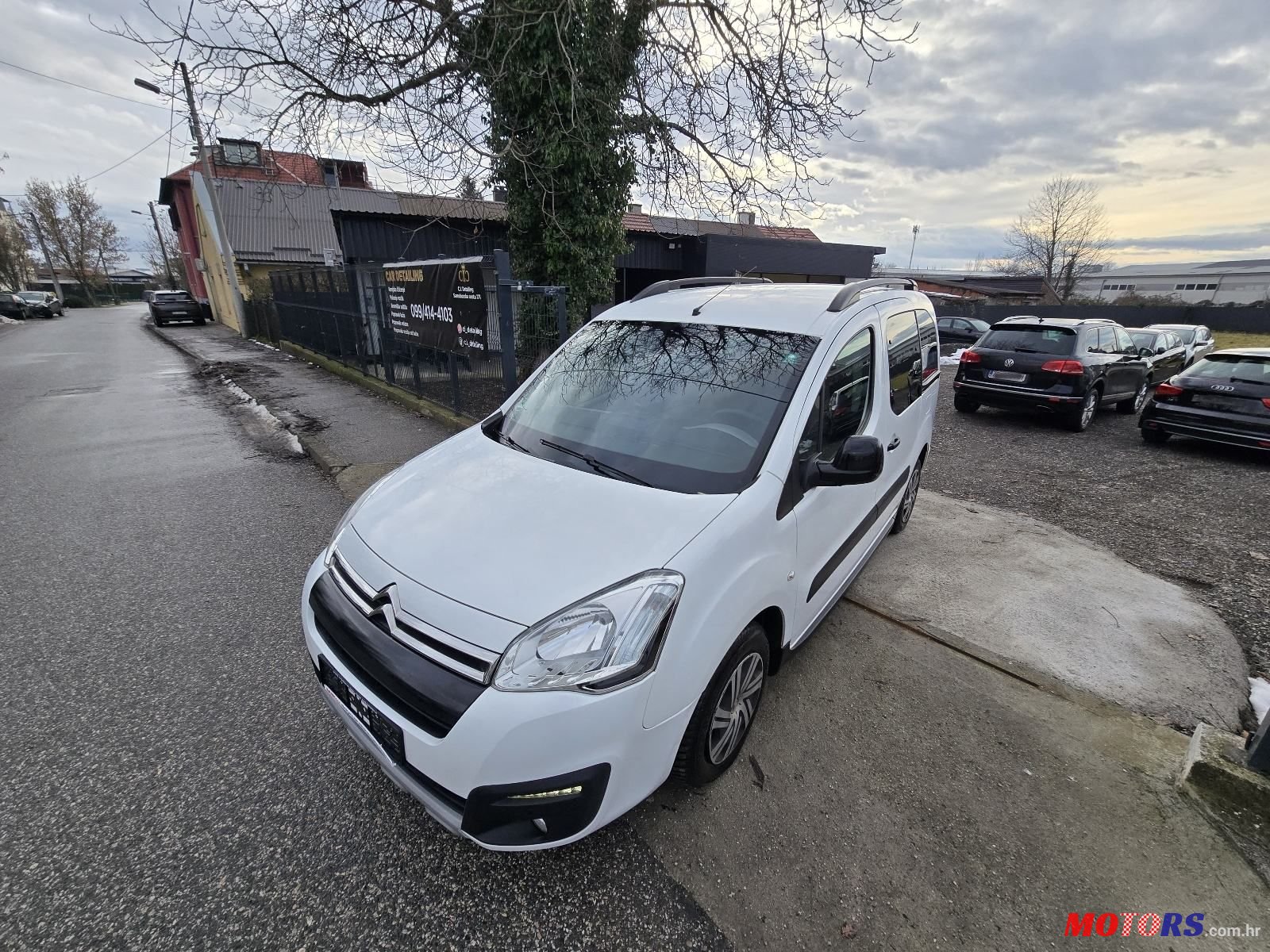 2015' Citroen Berlingo Bluehdi photo #4