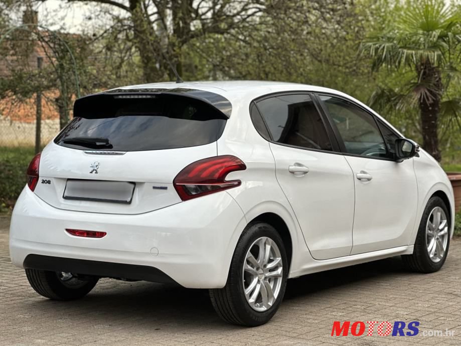 2016' Peugeot 208 1,6 Bluehdi photo #4