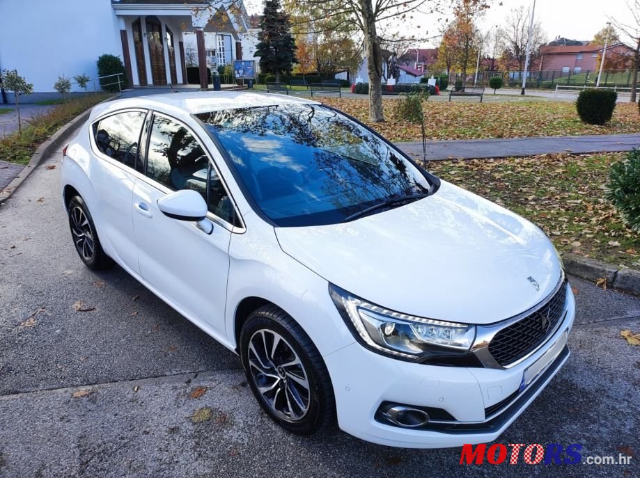 2018' Citroen DS4 Bluehdi photo #2