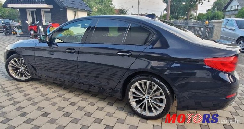 2017' BMW Serija 5 520D photo #3