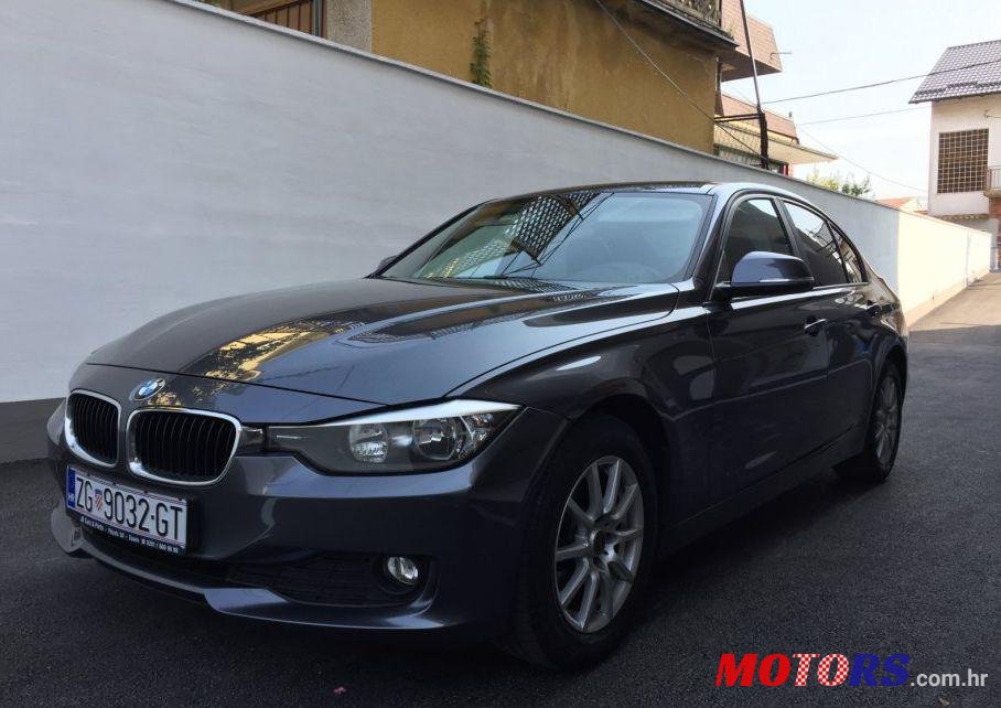 2012' BMW Serija 3 316D photo #1