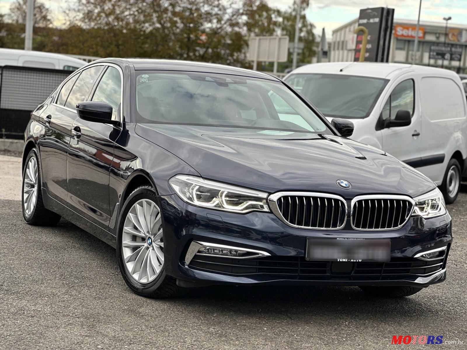 2017' BMW Serija 5 530E photo #1