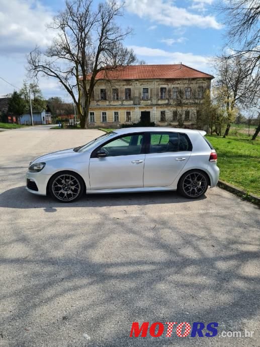 2009' Volkswagen Golf 6 2,0 Tdi photo #3