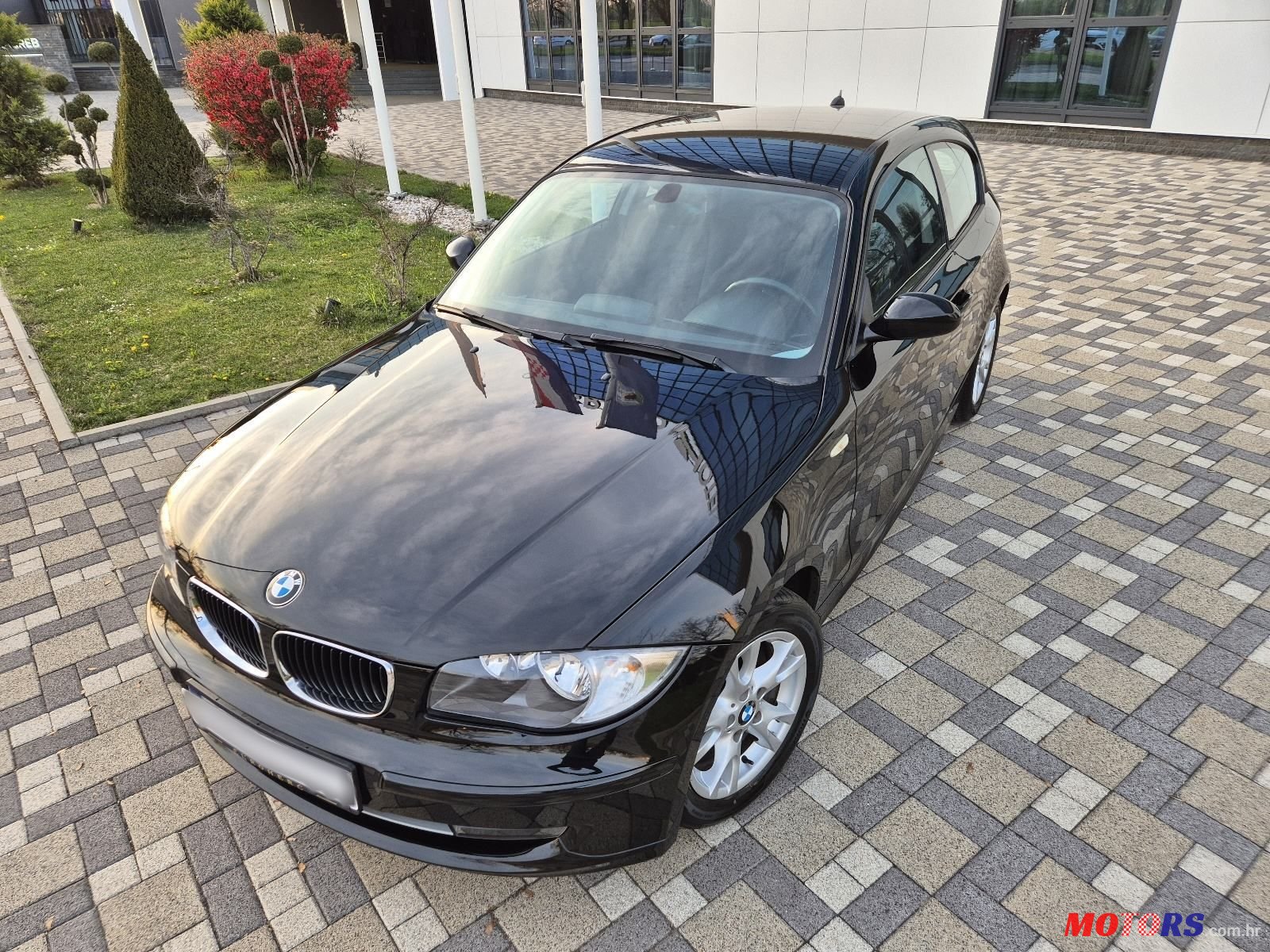 2009' BMW Serija 1 116I photo #2