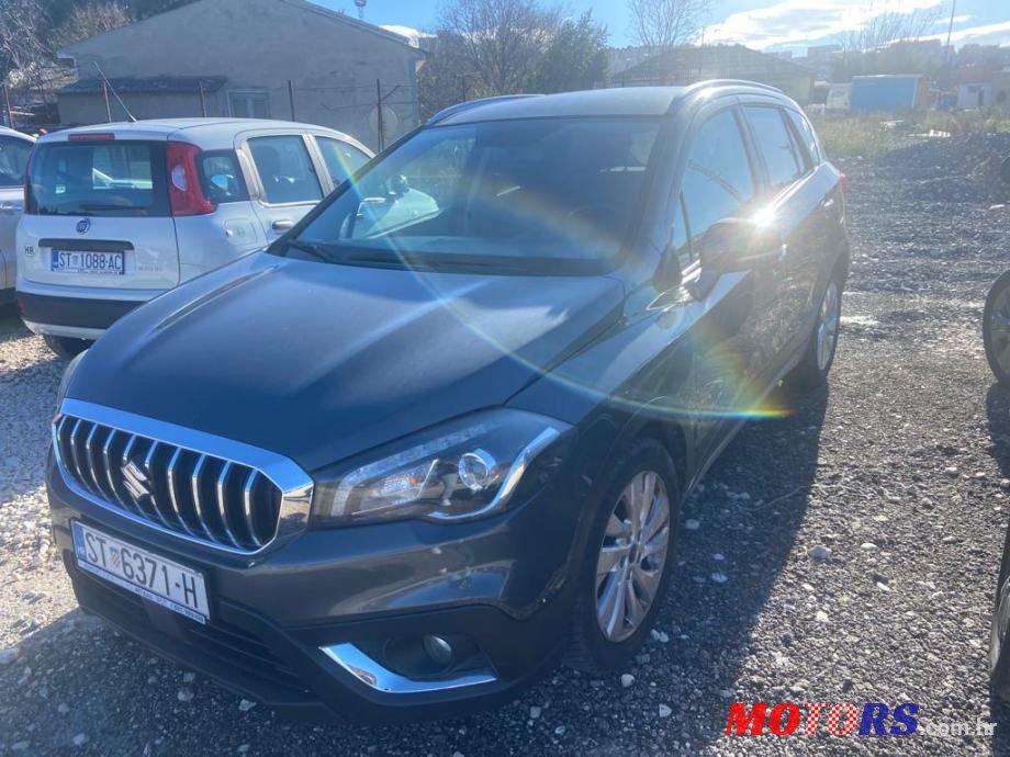 2017' Suzuki Sx4 S-Cross 1.0 photo #1