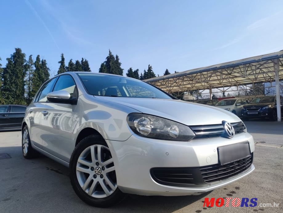 2011' Volkswagen Golf 6 1,6 Tdi photo #2