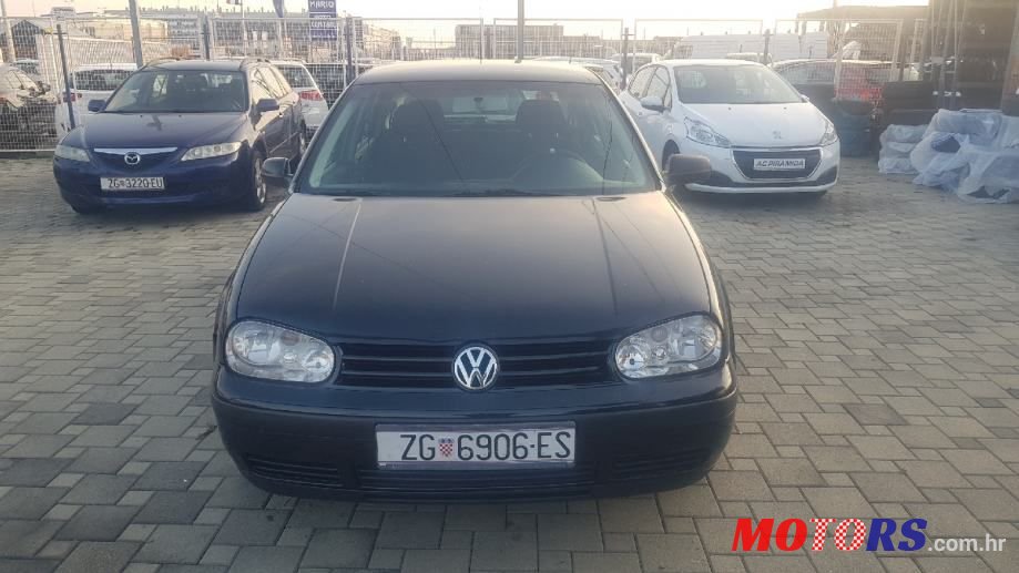 2002' Volkswagen Golf 4 1,9 Tdi photo #1