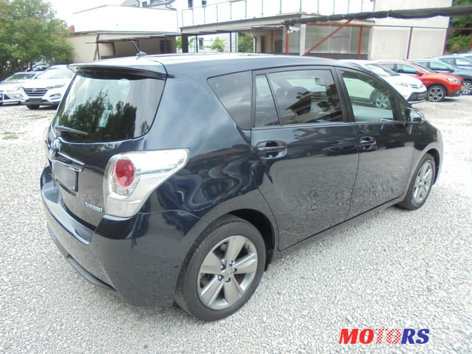 2015' Toyota Verso 1,6 D-4D Sol photo #4