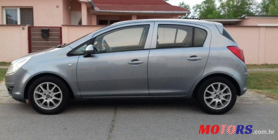 2008' Opel Corsa 1,2 16V photo #2