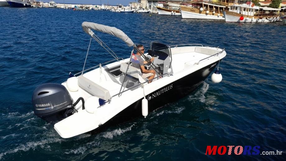 2022' Yamaha Nautilus 670 s trailerom photo #1