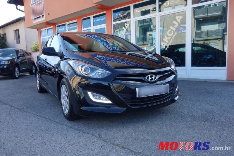 2013' Hyundai i30 photo #1