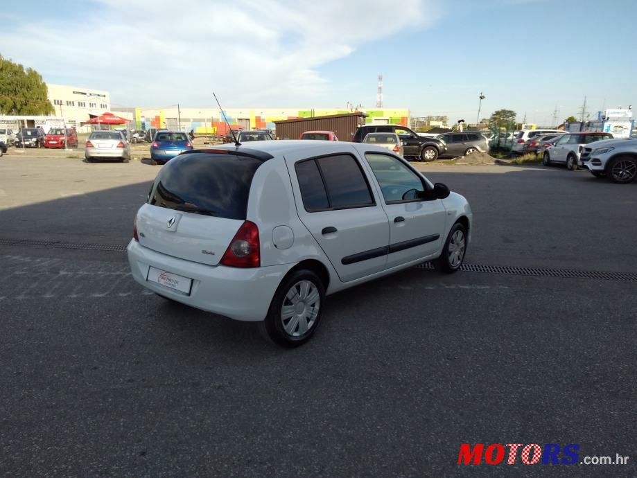 2010' Renault Clio 1,4 photo #5