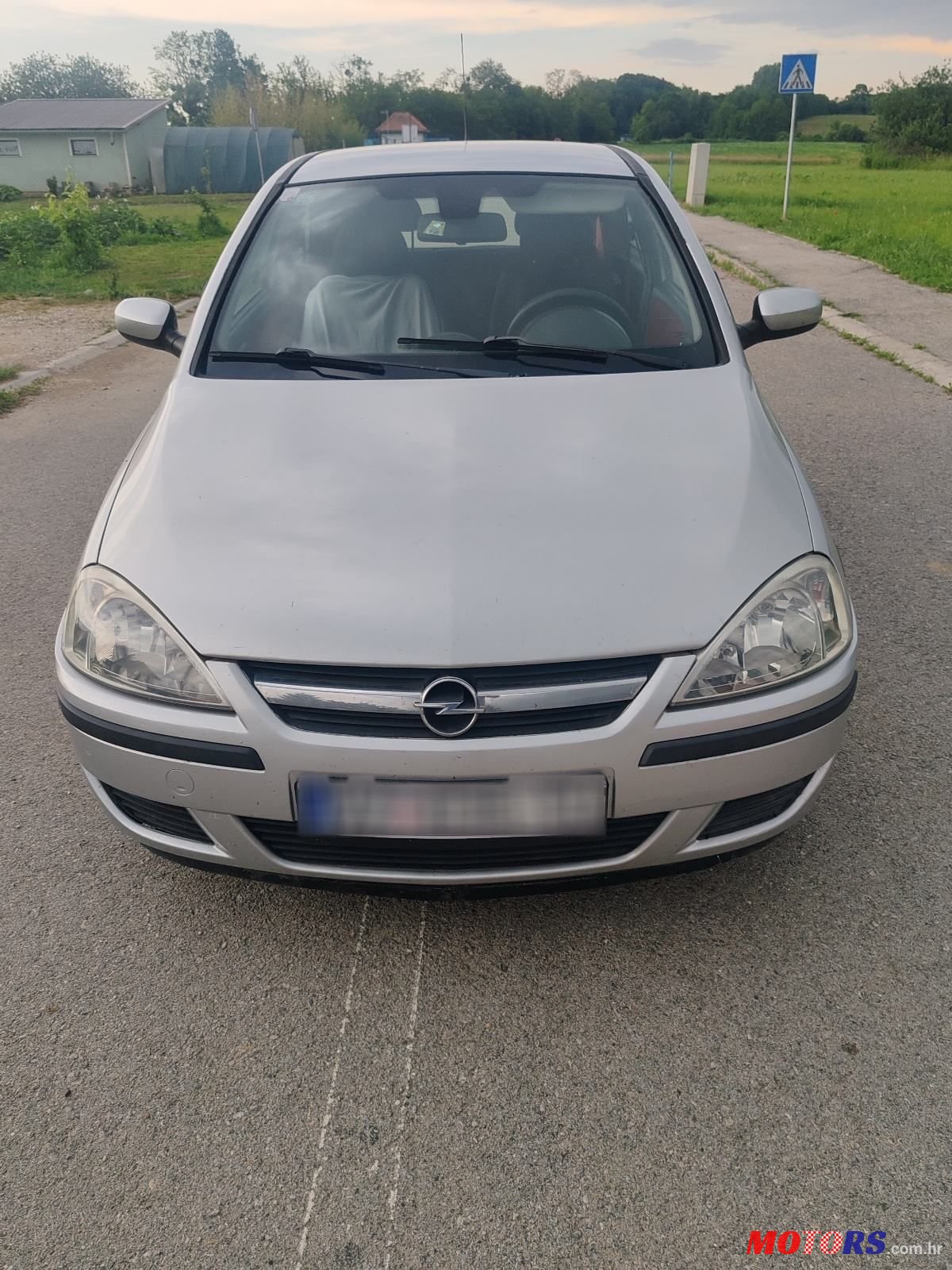 2004' Opel Corsa 1,3 Cdti photo #1