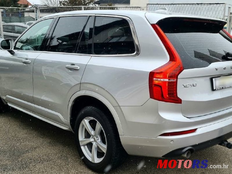 2017' Volvo XC90 D4 photo #4