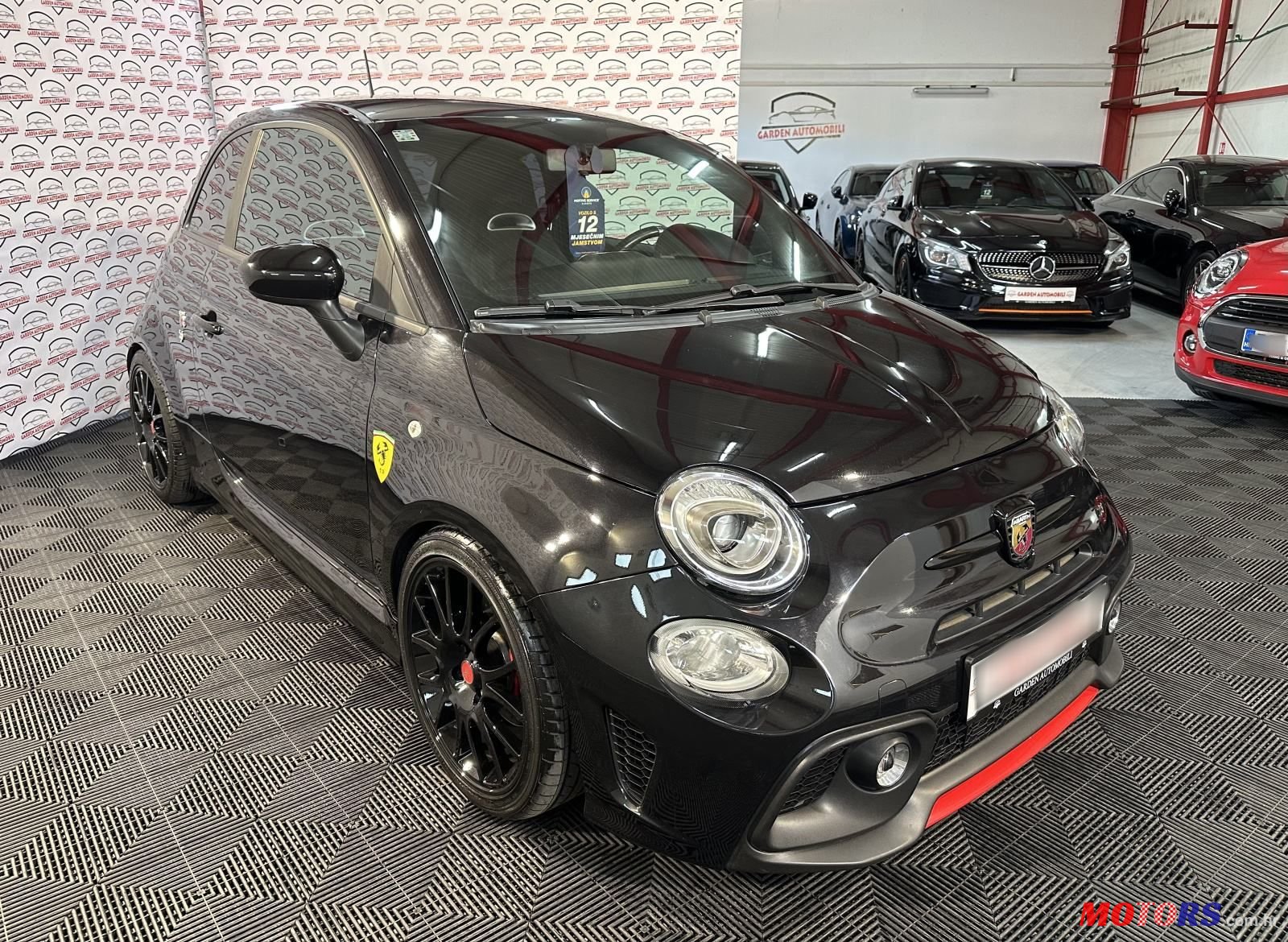 2017' Fiat 500 Abarth photo #2