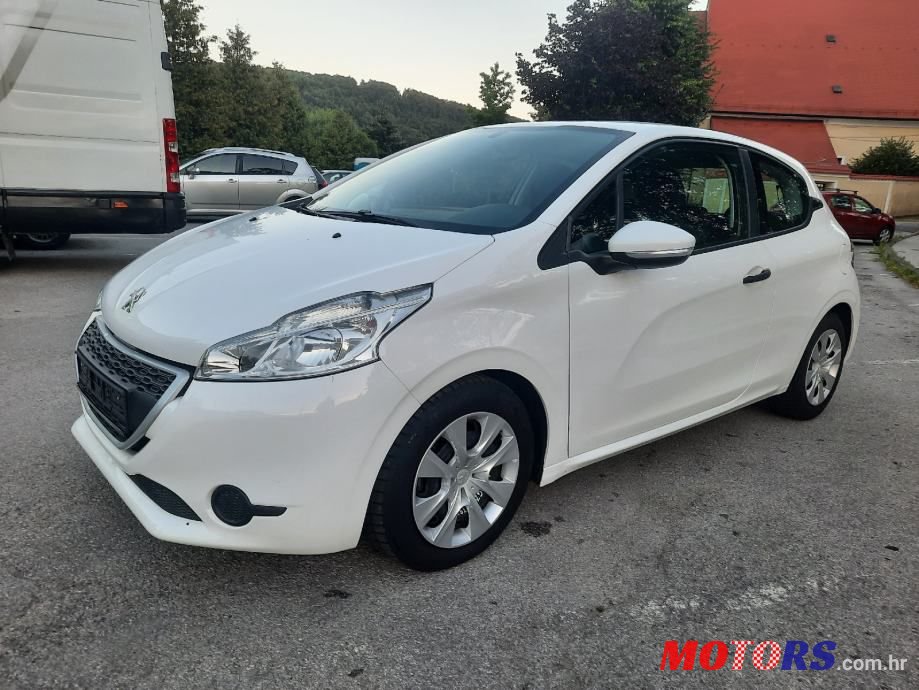 2012' Peugeot 208 1,4 Hdi photo #1