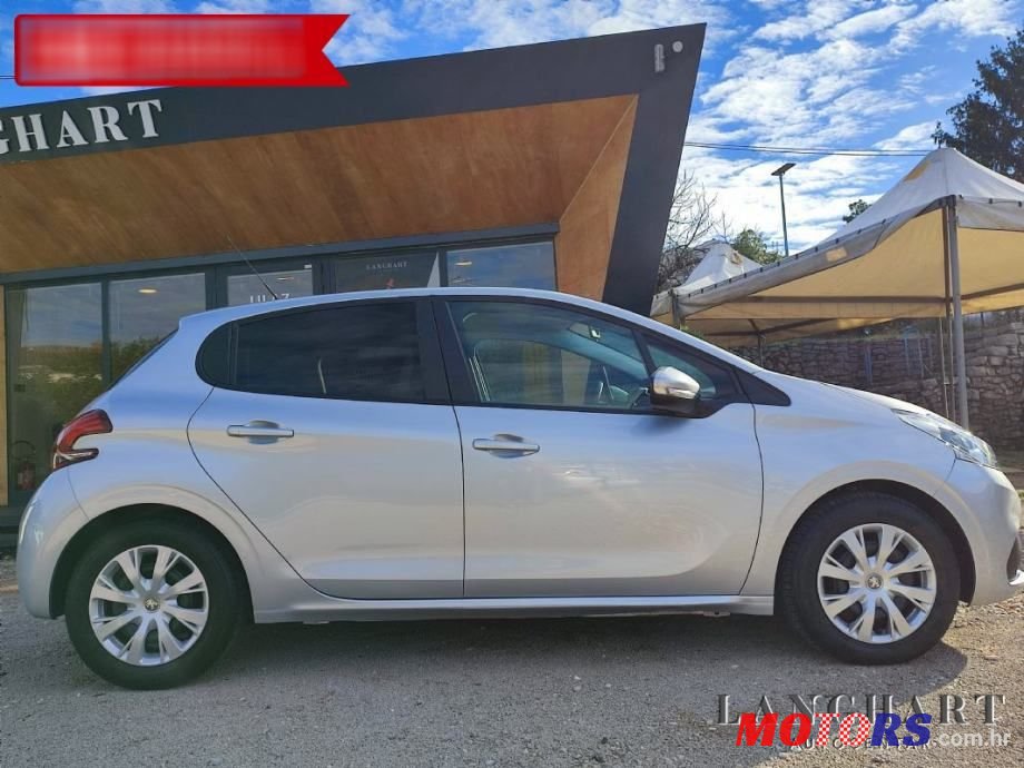 2017' Peugeot 208 1,6 Bluehdi photo #4