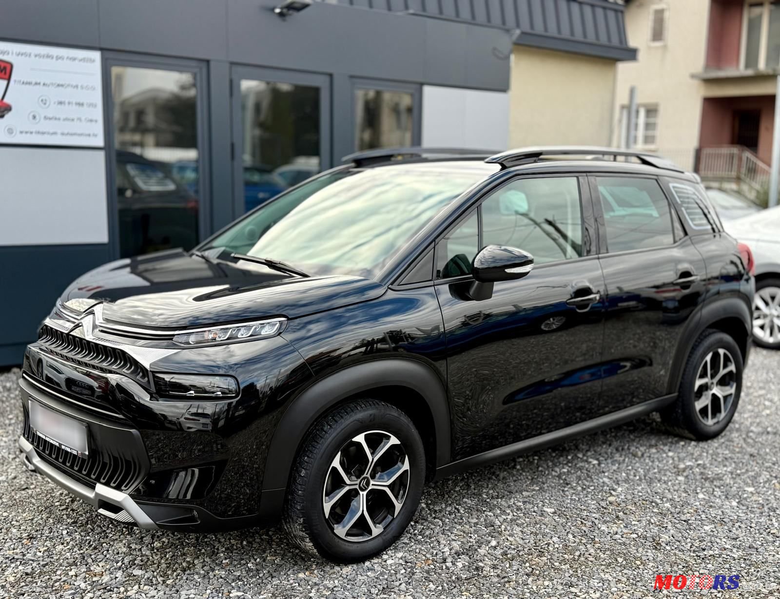 2022' Citroen C3 Aircross 1,2 Puretech photo #1