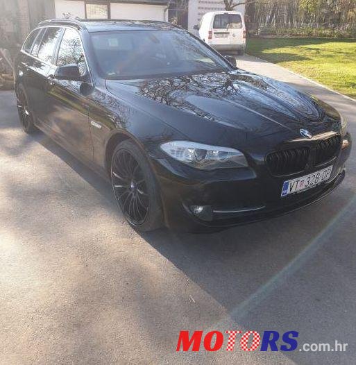 2011' BMW Serija 5 Touring 520D photo #1