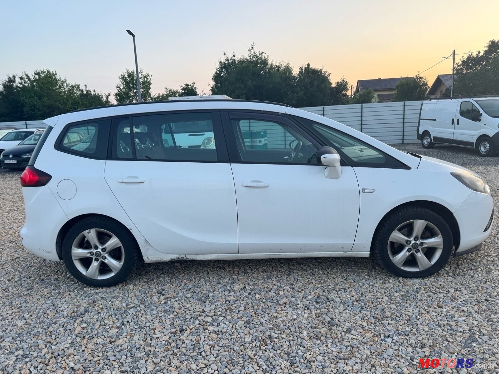 2012' Opel Zafira 2,0 photo #5