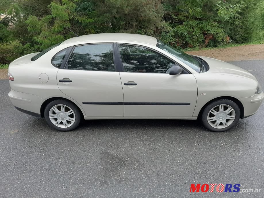 2005' SEAT Cordoba 1,9 Sdi photo #5