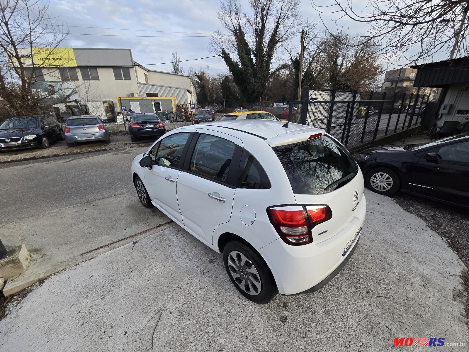 2015' Citroen C3 1.6 Hdi photo #5