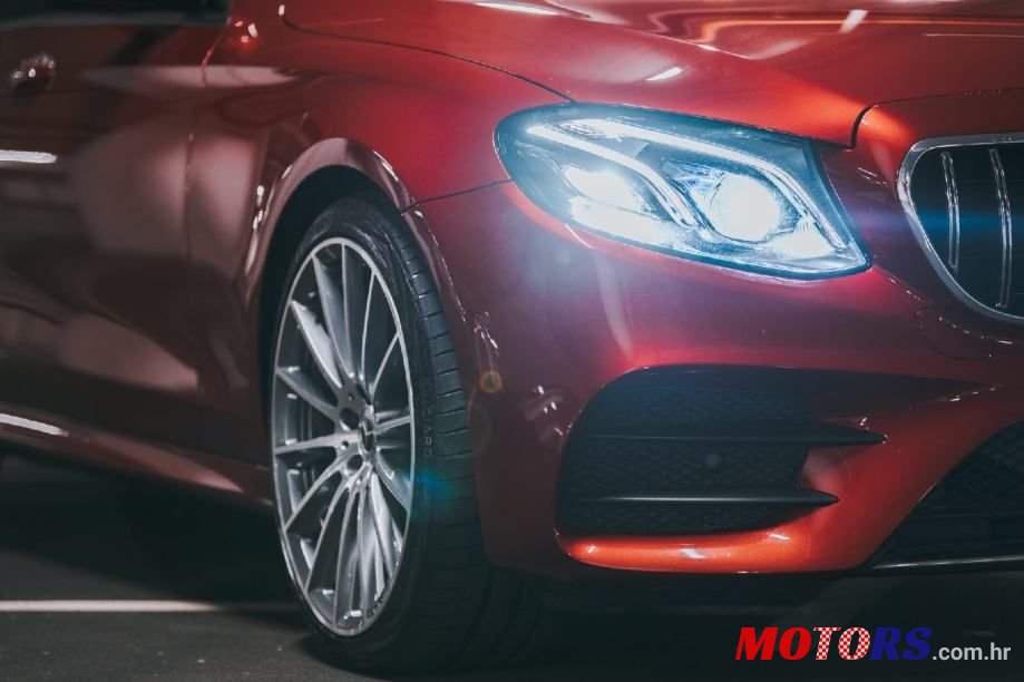 2016' Mercedes-Benz E-Klasa 220 D 1 photo #5