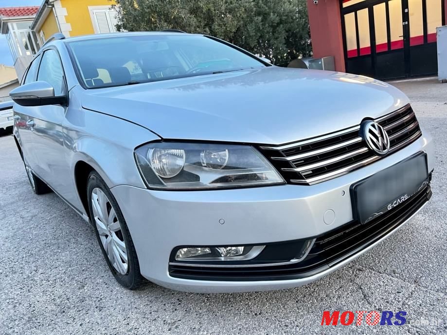 2013' Volkswagen Passat 2,0 Tdi Bmt Dsg photo #3