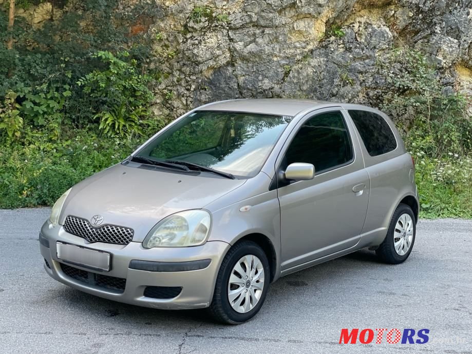 2003' Toyota Yaris 1,3 Vvt-I photo #1