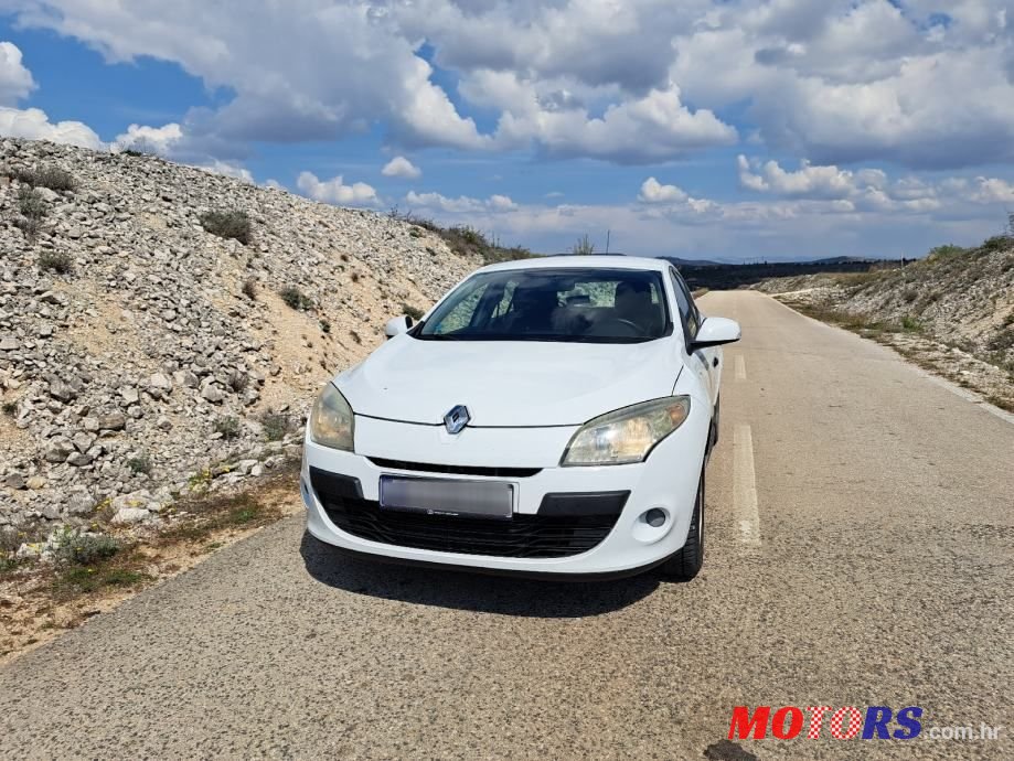 2009' Renault Megane 1,6 16V photo #2
