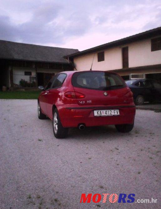 2002' Alfa Romeo 147 2,0 Ts photo #2