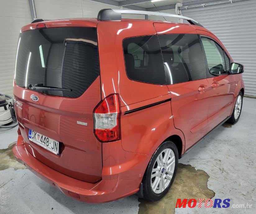 2017' Ford Tourneo Courier 1,0 photo #4