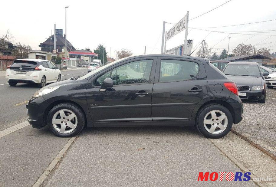 2009' Peugeot 207 1,6 Hdi photo #1