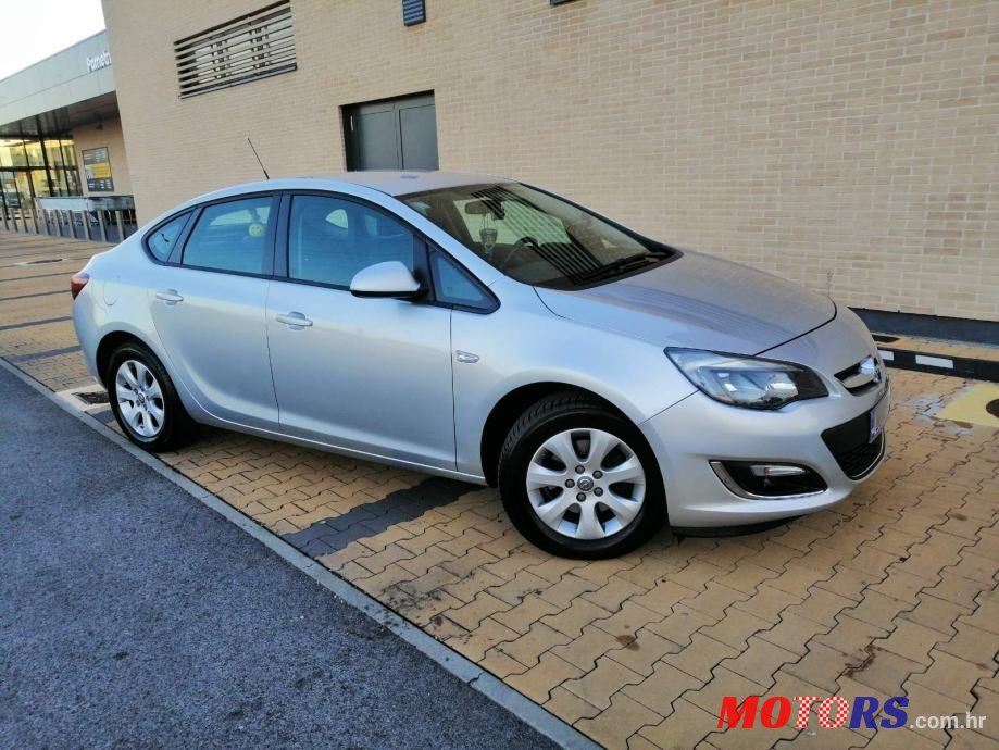 2018' Opel Astra 1.6 Cdti photo #3