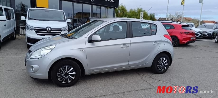 2011' Hyundai i20 1,2 photo #4