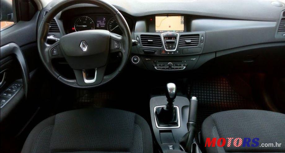 2008' Renault Laguna Grandtour 1,5 Dci photo #2