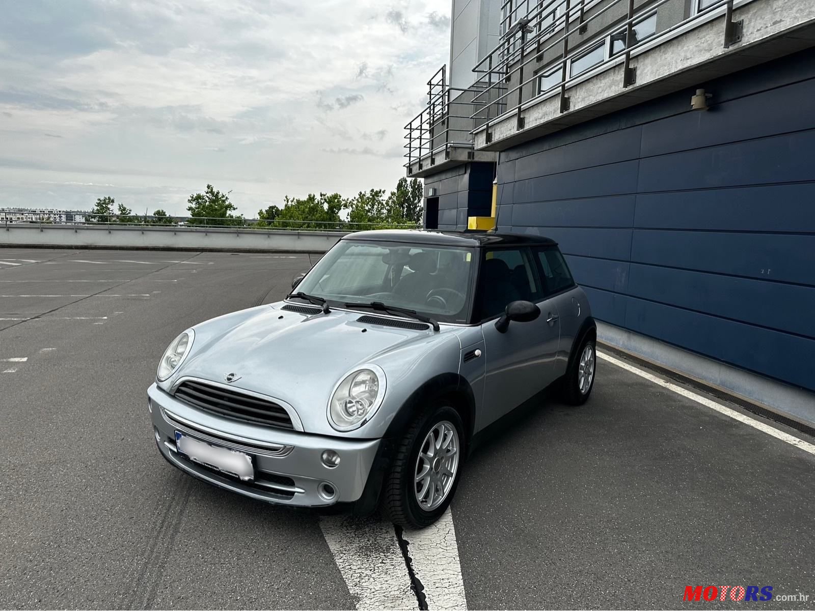 2003' MINI Cooper One photo #3