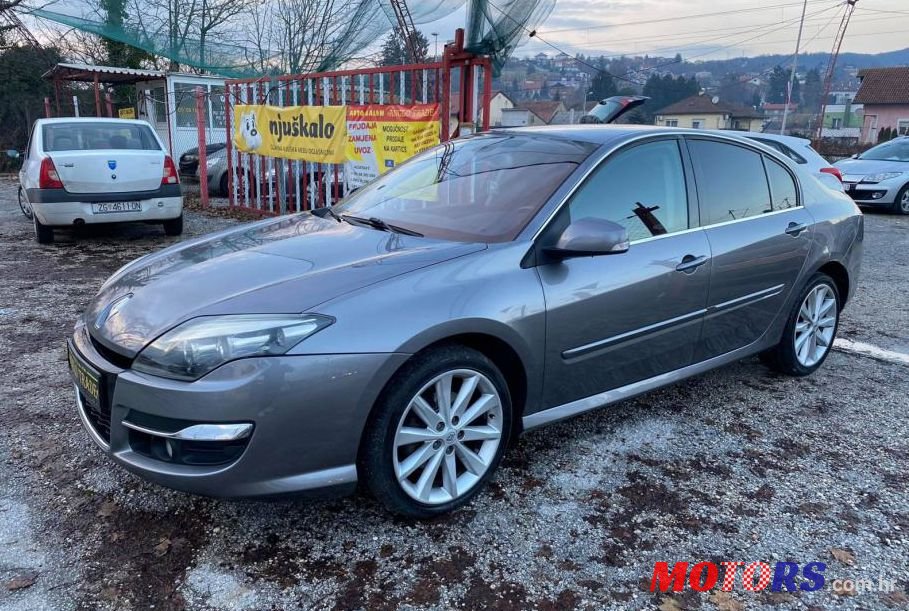 2011' Renault Laguna 2,0 Dci photo #1